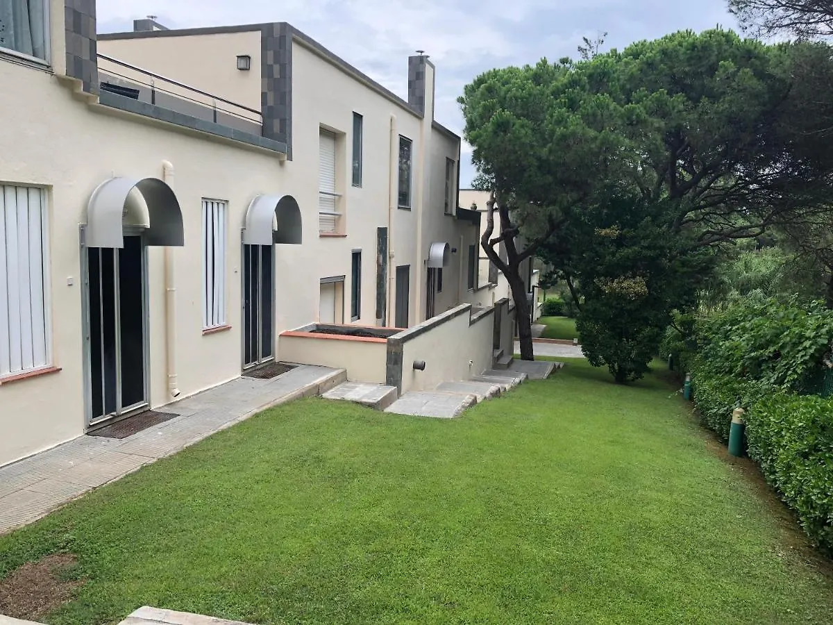 Impals Apartamento 12 contacts